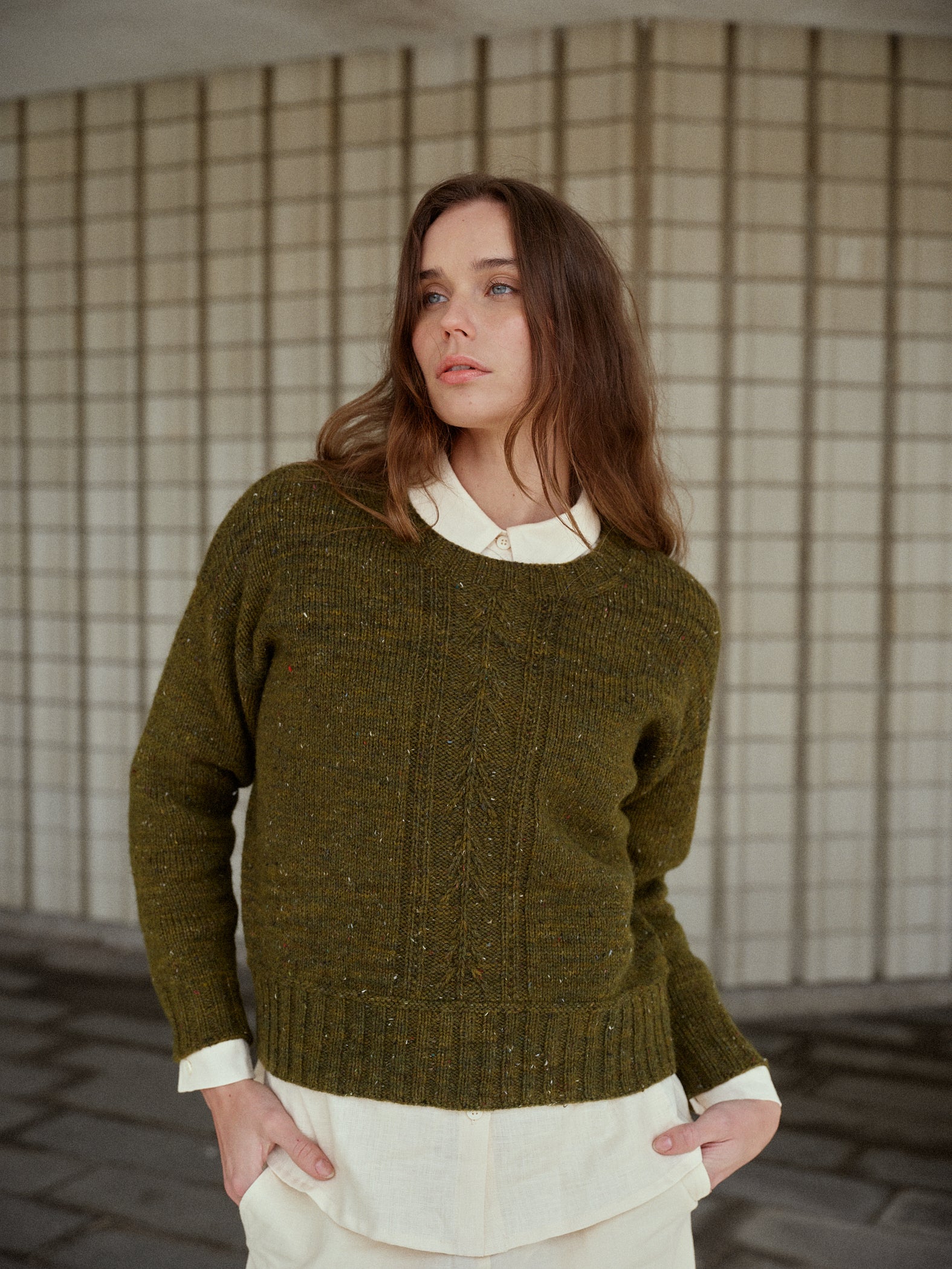 Laine 26, Crossing Paths