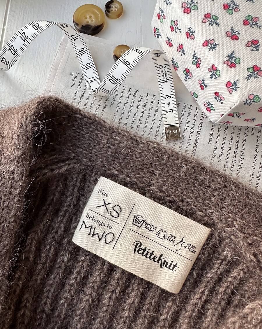 PetiteKnit - Care label